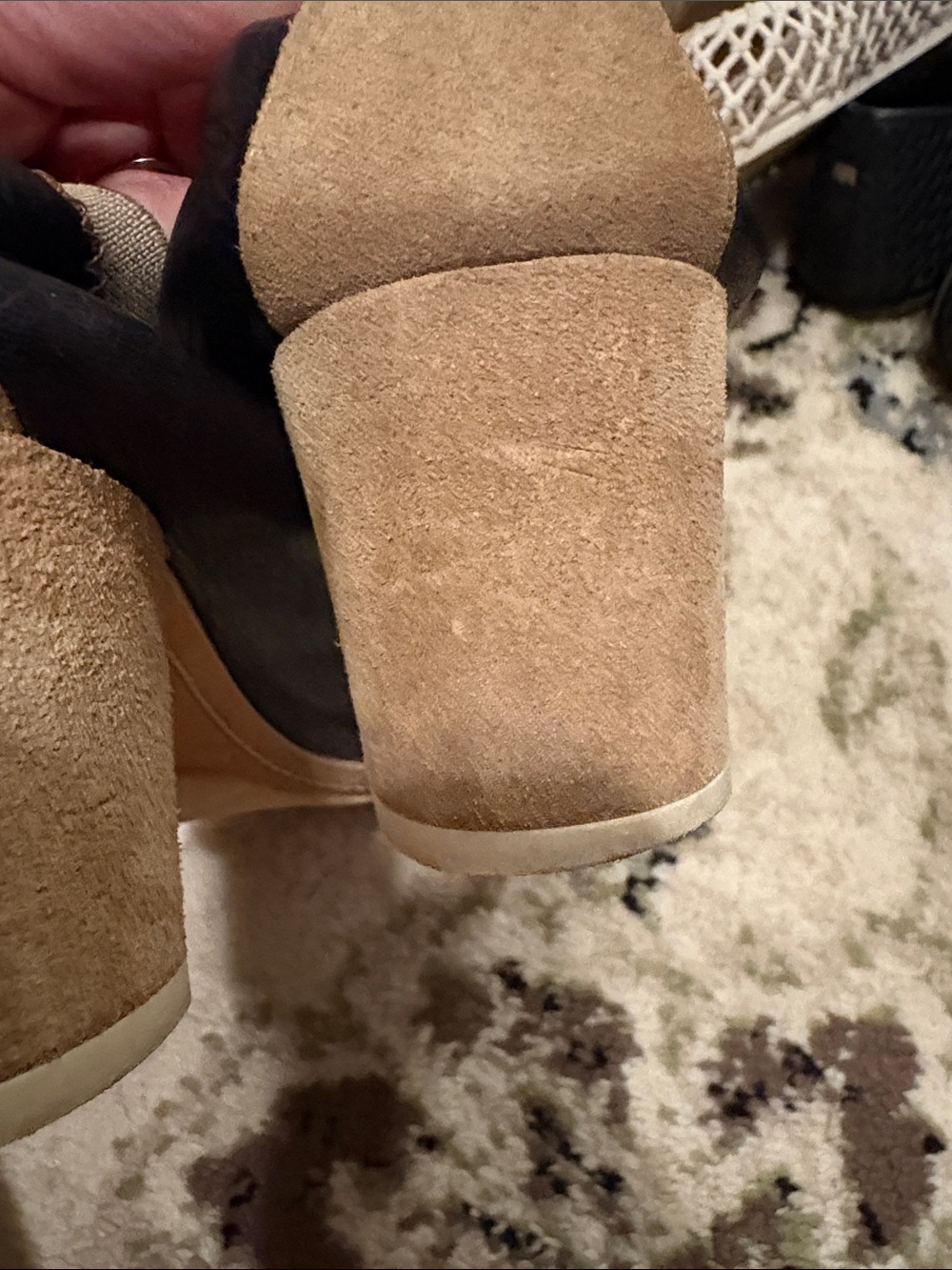 CHANEL Black and Gold Leather Ballet Flats - Picture 10 of 11